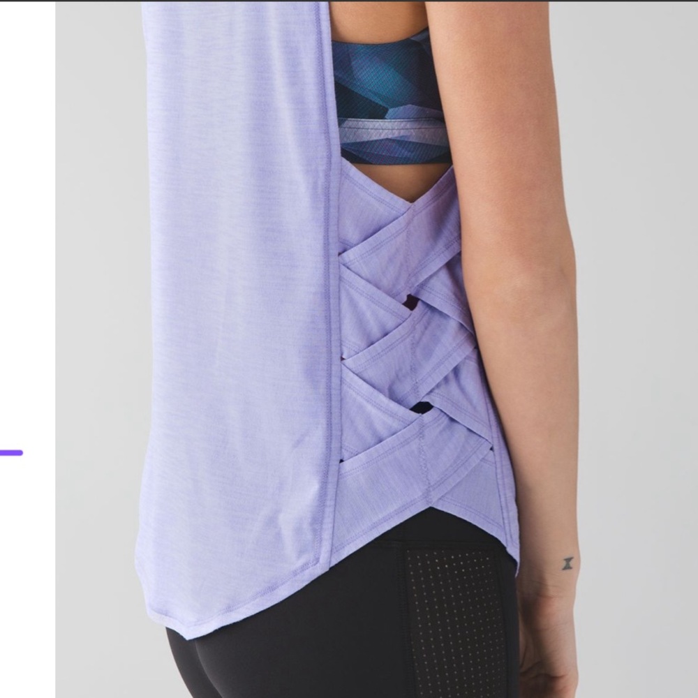🌸LULULEMON Var-City Muscle Tank
Heathered Lilac